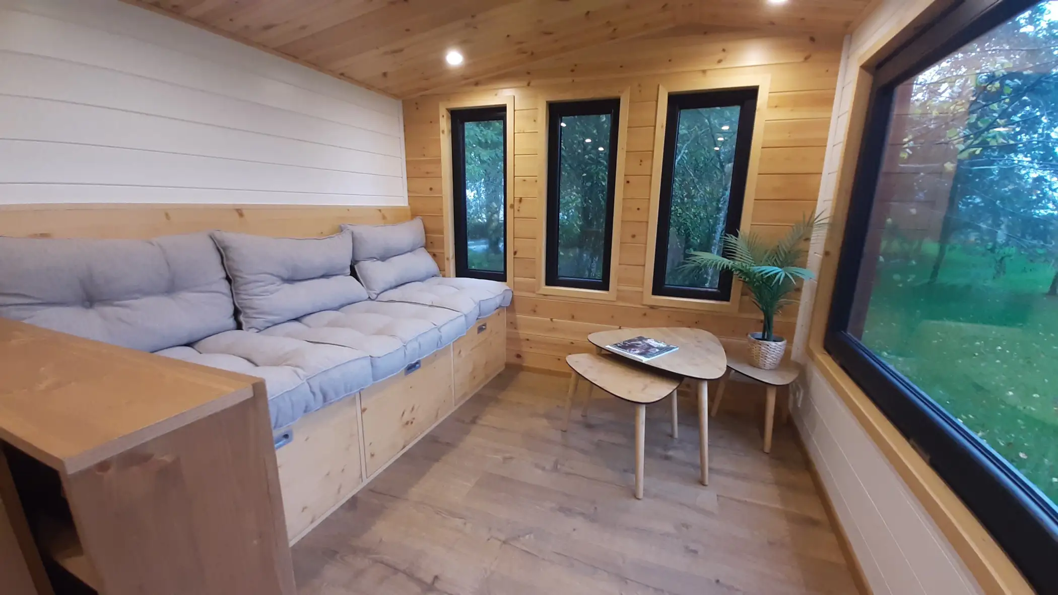 Cottage for 4 people in Saint-Léger Ma Tiny Gaumaise